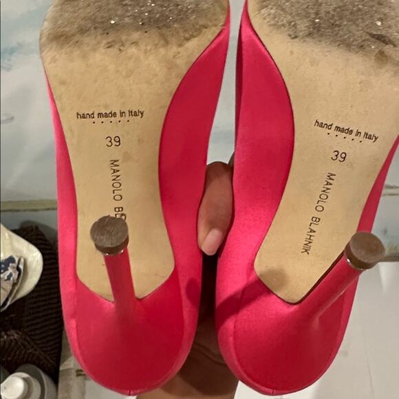 Manolo Blahnik Hangisi 105 Size 39 BPNK Satin Pumps - Picture 8 of 12